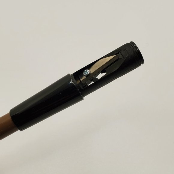 π Laura Geller Brow Gel Pencil + Built in Sharpener Brush in Charcoal BNIB - Picture 14 of 16
